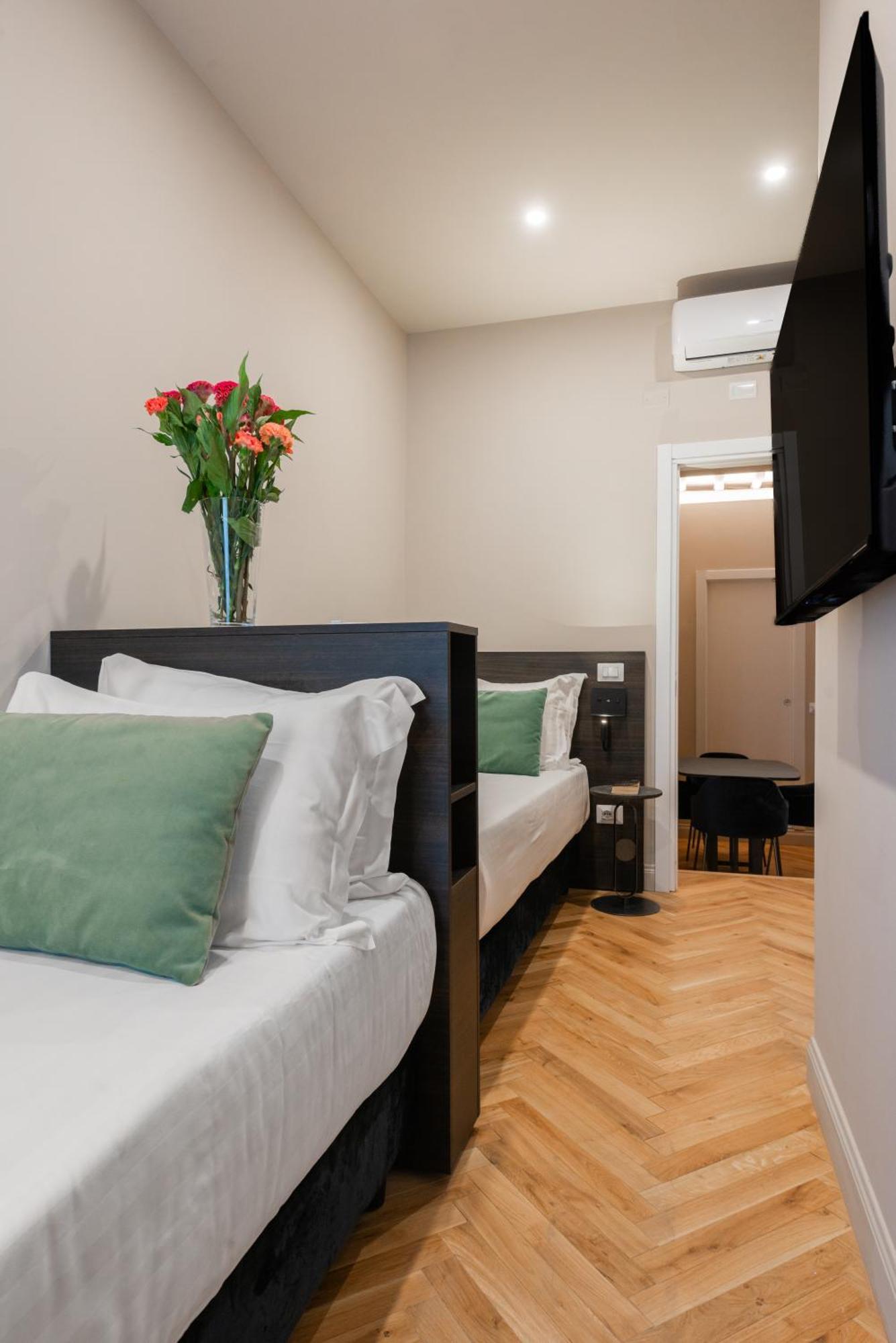 H77 - Maison D'art Collection Apartahotel *